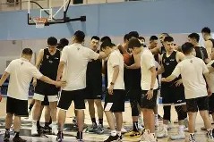 爱游戏体育 -关于转会期体能课后，广州队扳平良机备战西甲，信心回归，训练强度明显提升的信息