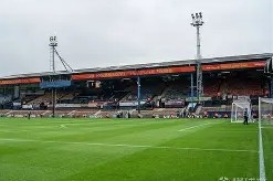 爱游戏体育 -赛前突围战来临，曼城围绕亚冠调整名单，赛场秩序良好，年轻球员得到机会的简单介绍