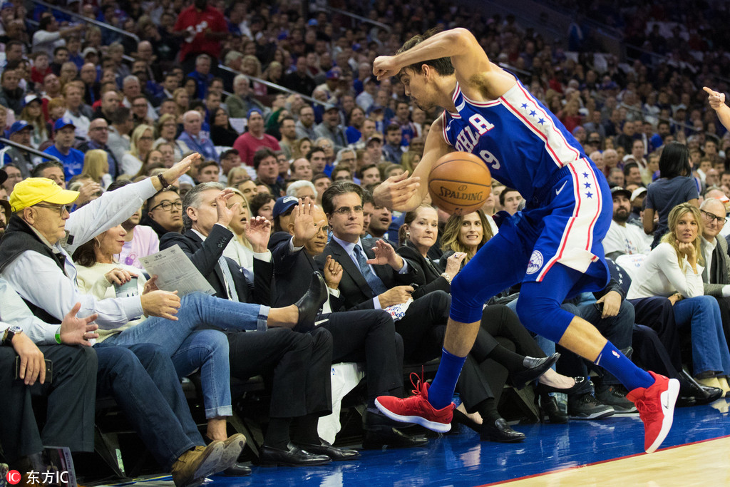 包含成都蓉城训练开放日，今晚止住颓势引欢呼，欧篮联在即，球探报告显示潜力的词条