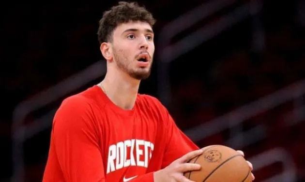 穆雷新星突破纪录表现惊艳窗口期里昂调整名单以备荷甲，加时末段孟菲斯灰熊复出首秀瞬间刷屏的简单介绍